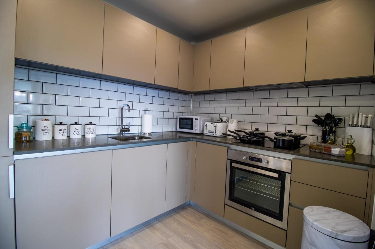 Virexxa Bedford Centre - Executive Suite - 2Bed Flat With Free Parking & Gym Экстерьер фото