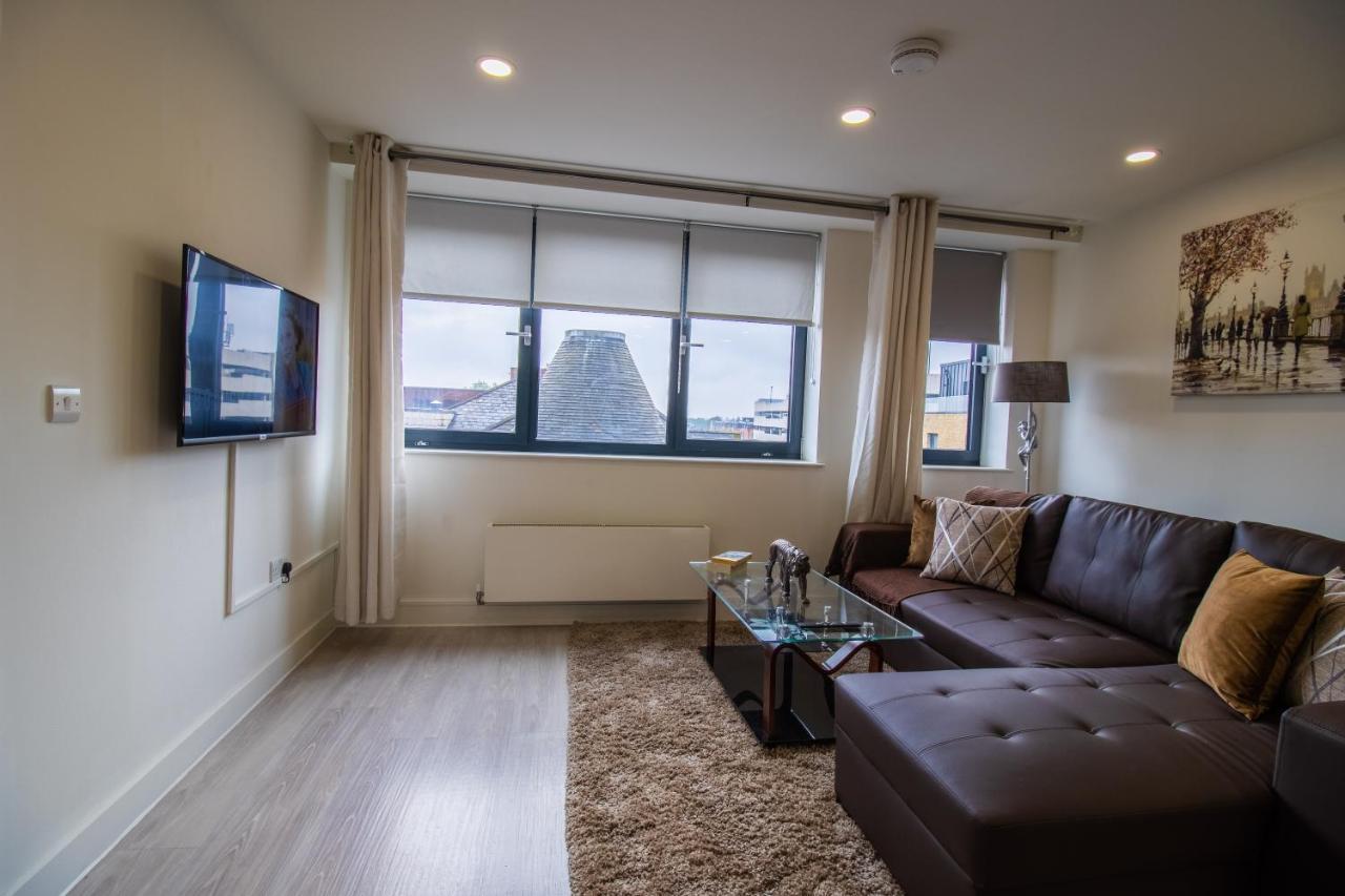 Virexxa Bedford Centre - Executive Suite - 2Bed Flat With Free Parking & Gym Экстерьер фото