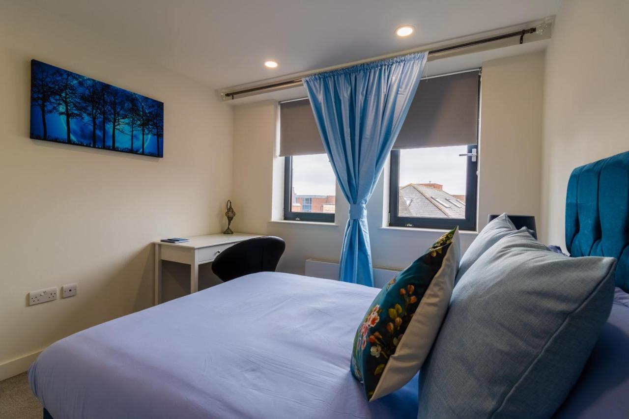 Virexxa Bedford Centre - Executive Suite - 2Bed Flat With Free Parking & Gym Экстерьер фото