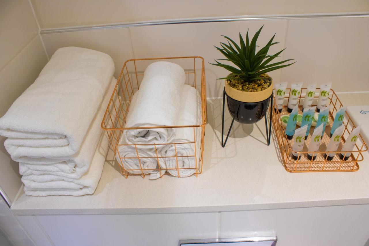 Virexxa Bedford Centre - Executive Suite - 2Bed Flat With Free Parking & Gym Экстерьер фото