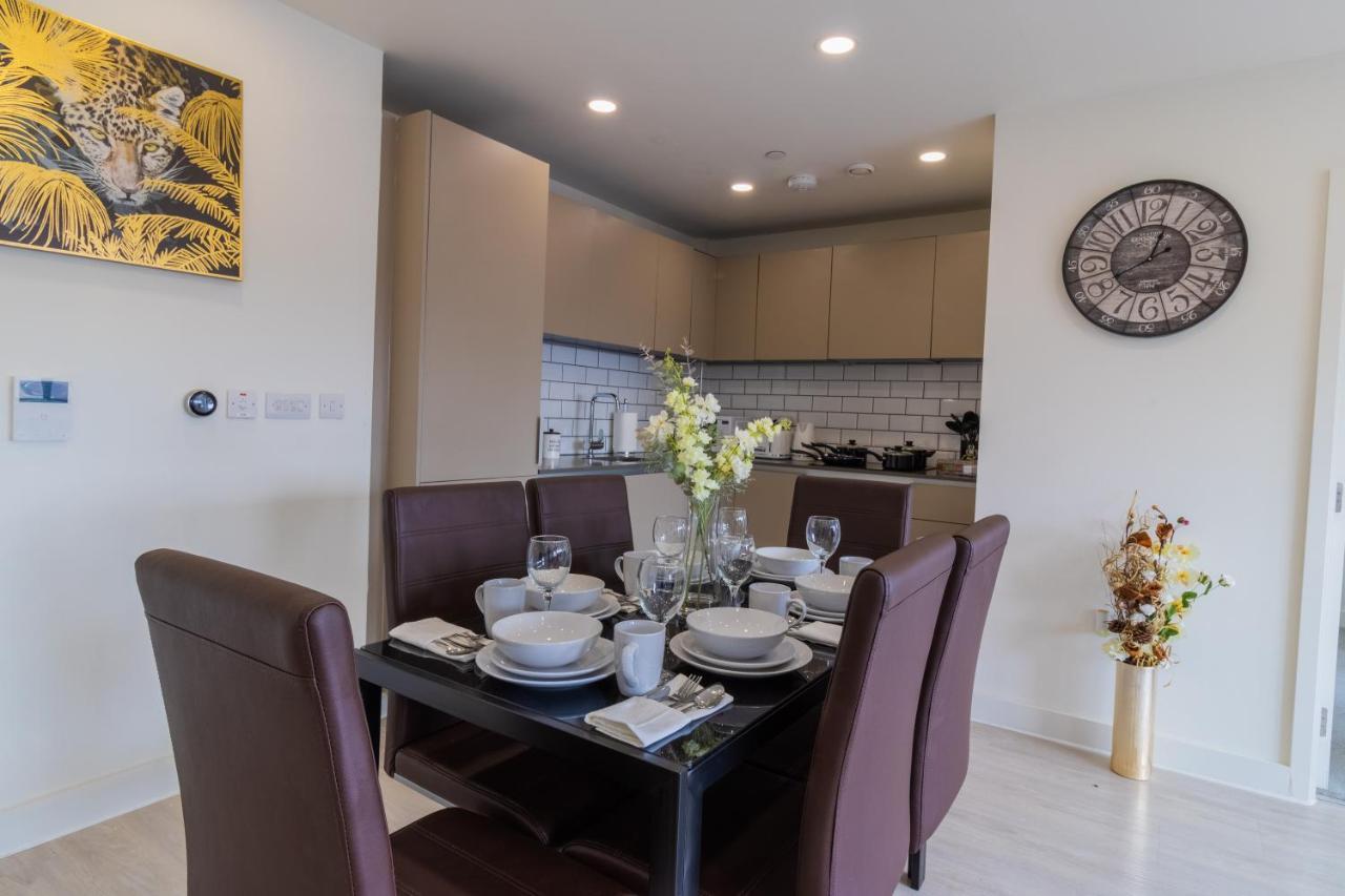 Virexxa Bedford Centre - Executive Suite - 2Bed Flat With Free Parking & Gym Экстерьер фото