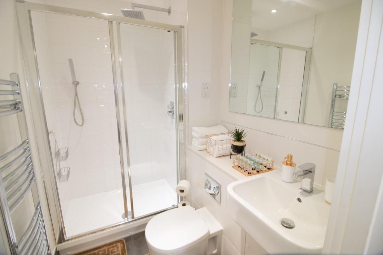 Virexxa Bedford Centre - Executive Suite - 2Bed Flat With Free Parking & Gym Экстерьер фото